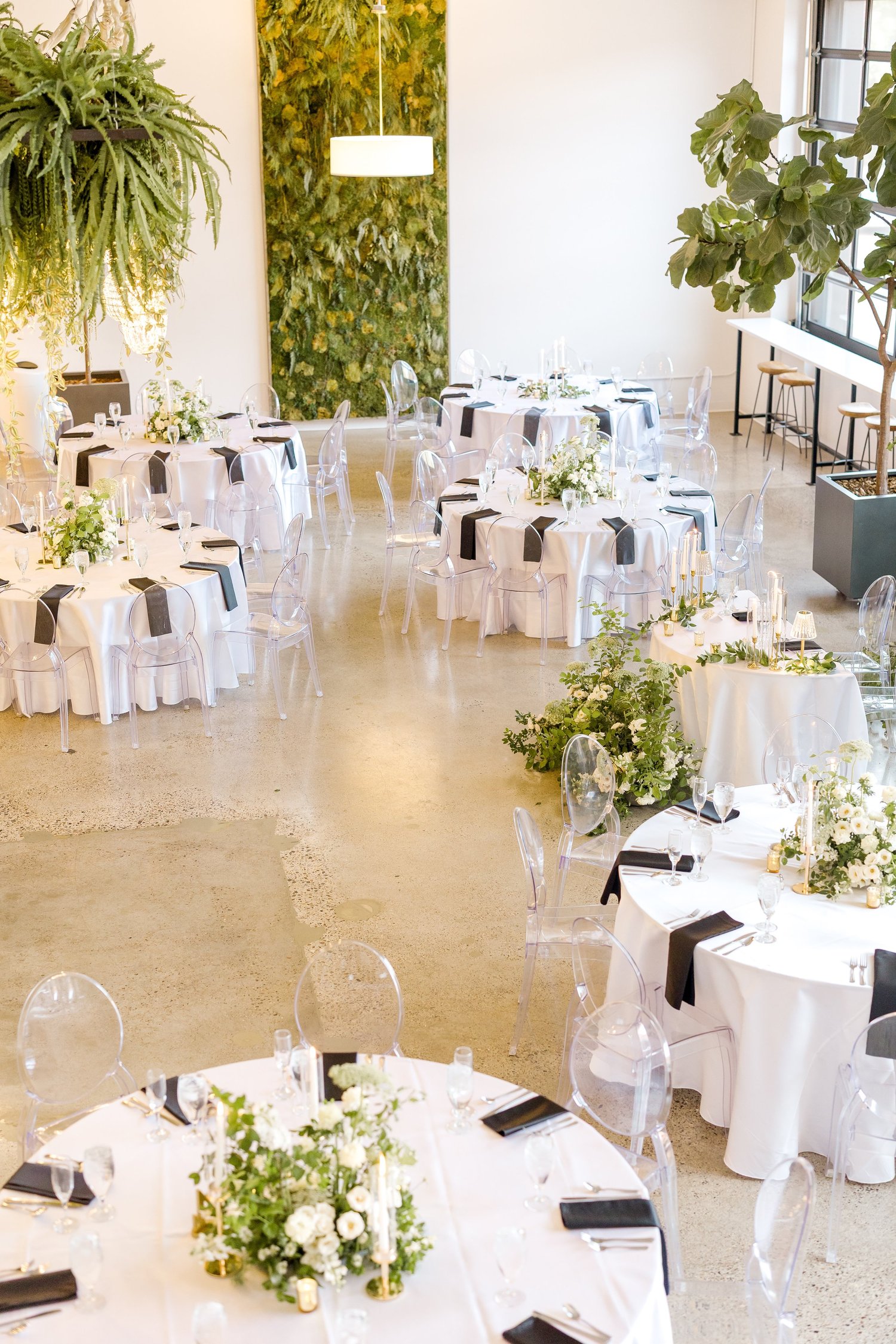 Brittany + Joe wedding at Urban Daisy Events