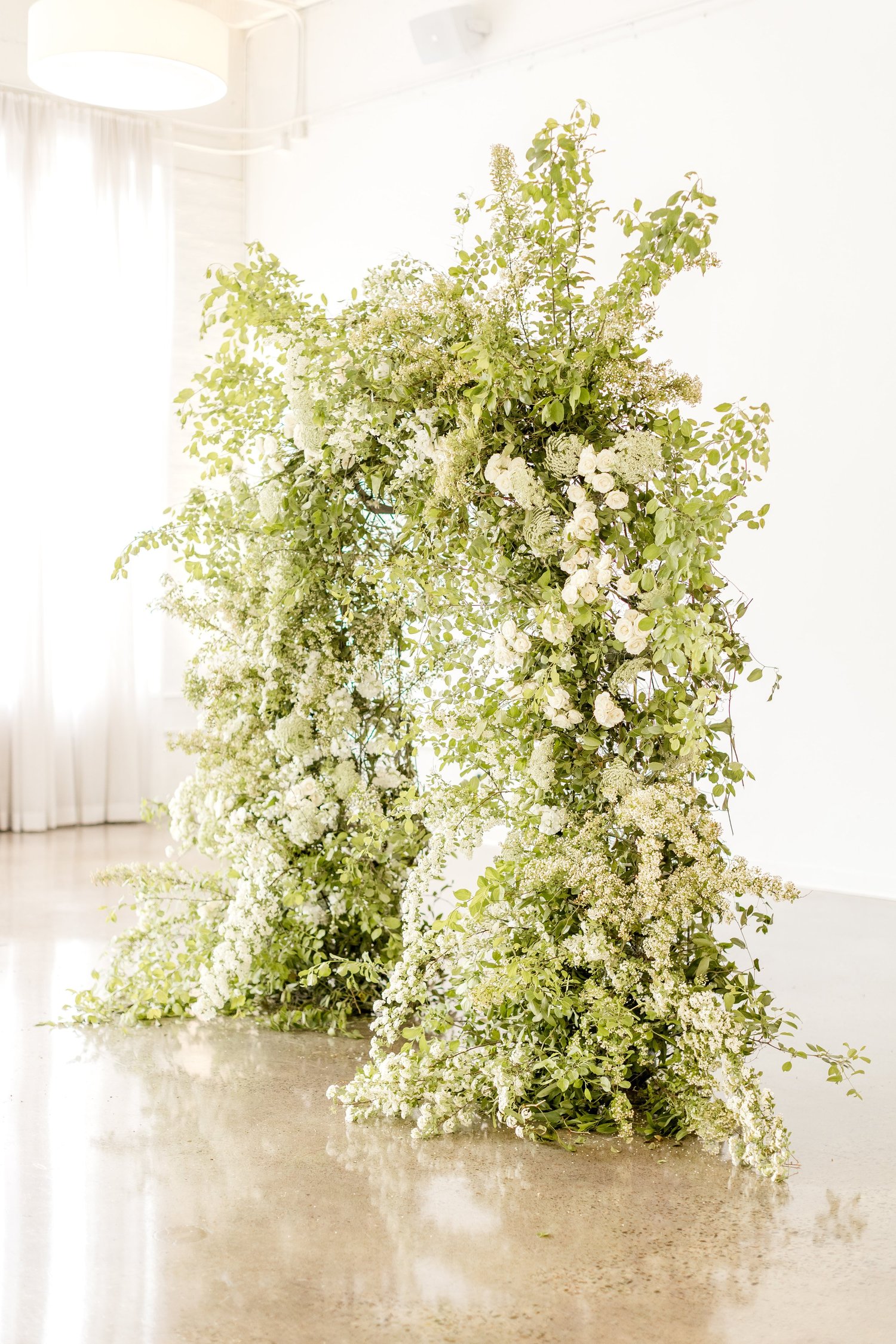 Brittany + Joe wedding at Urban Daisy Events