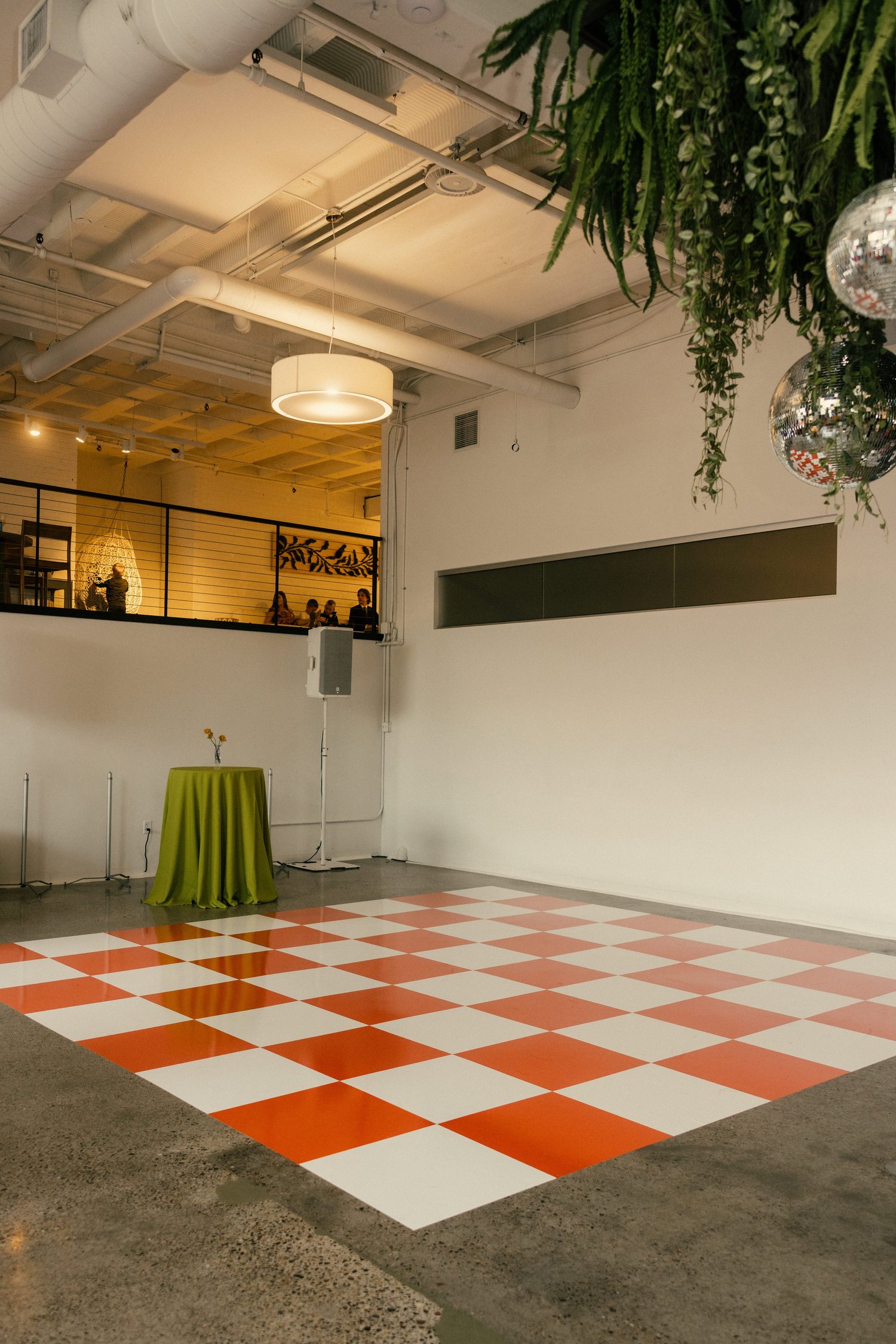 Maren + Nick wedding at Urban Daisy Events