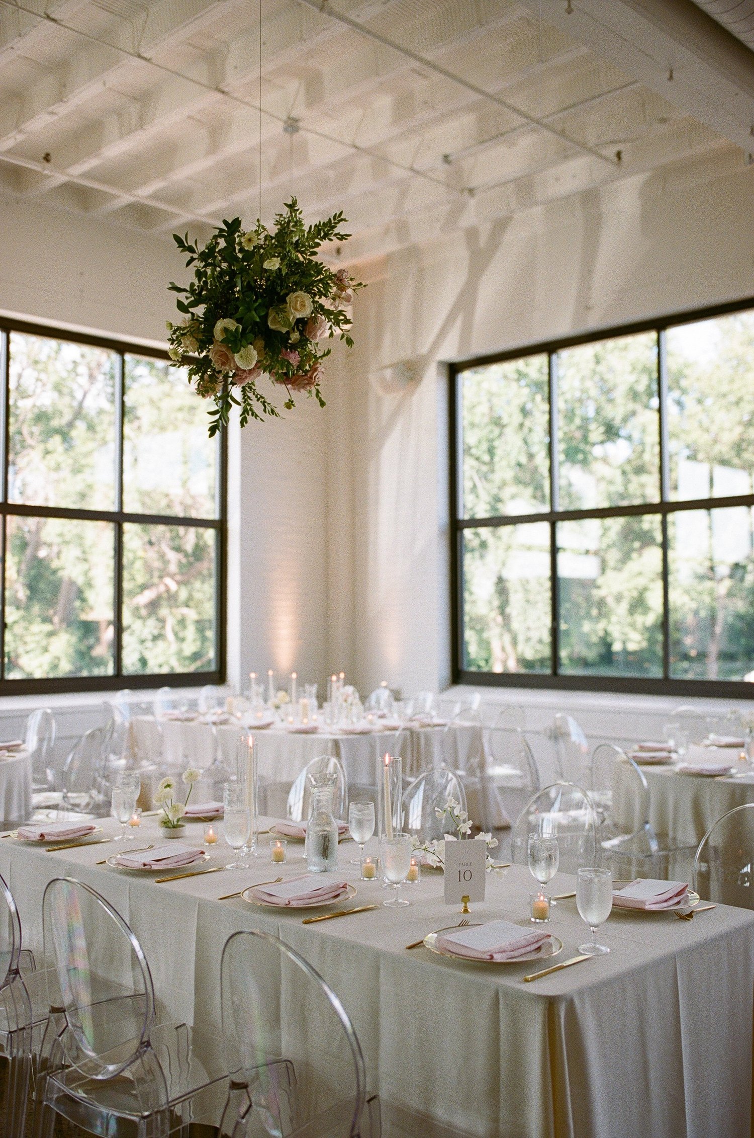 Kathryn + Nick wedding at Urban Daisy Events