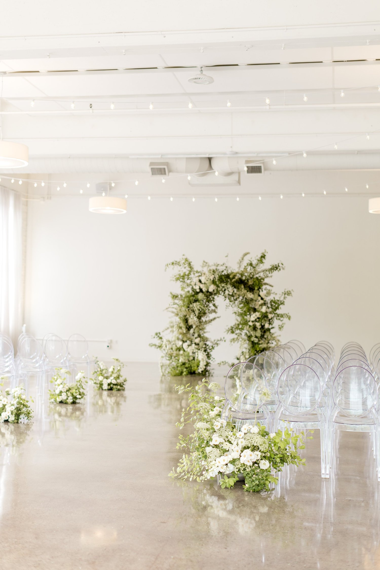 Brittany + Joe wedding at Urban Daisy Events