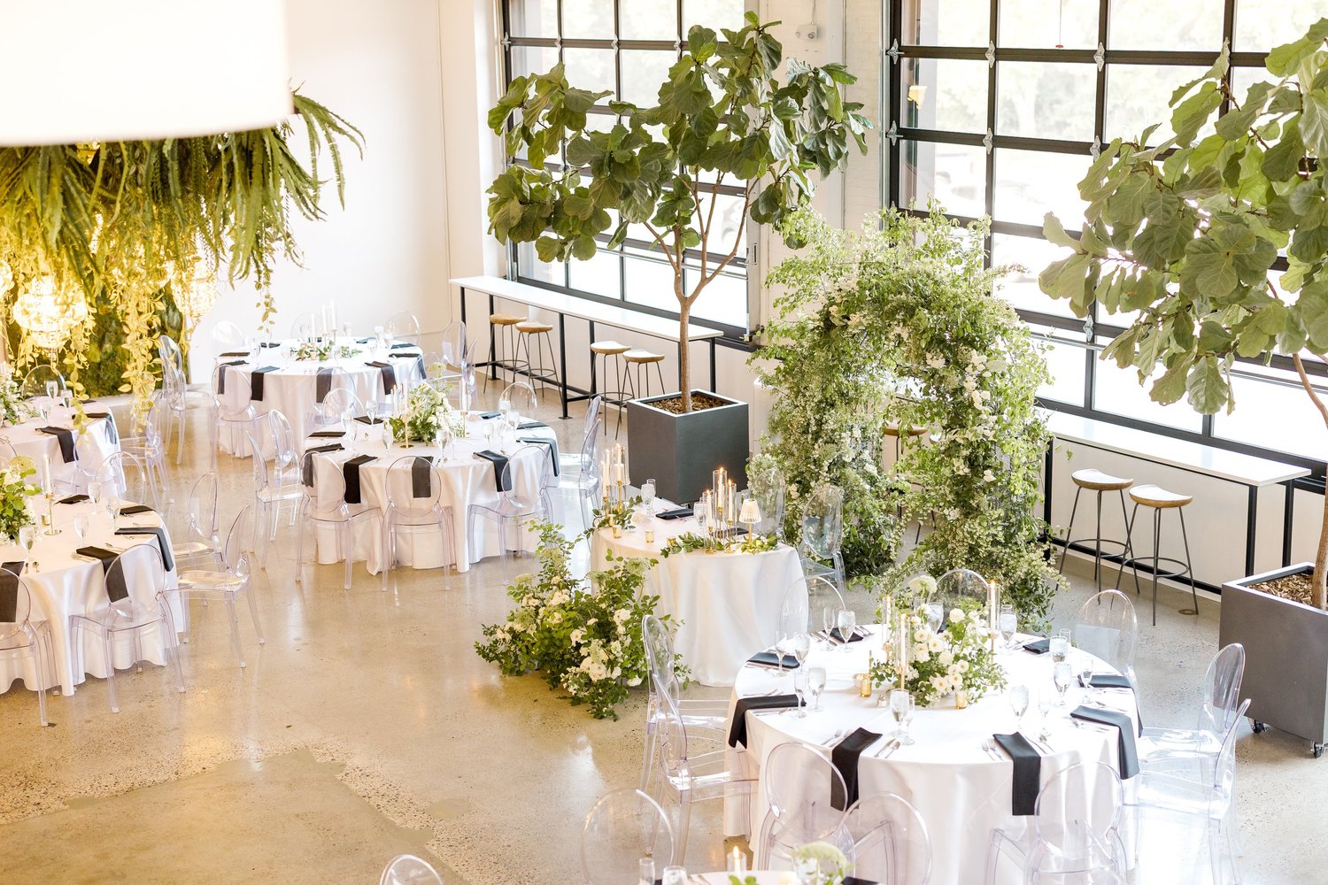Brittany + Joe wedding at Urban Daisy Events