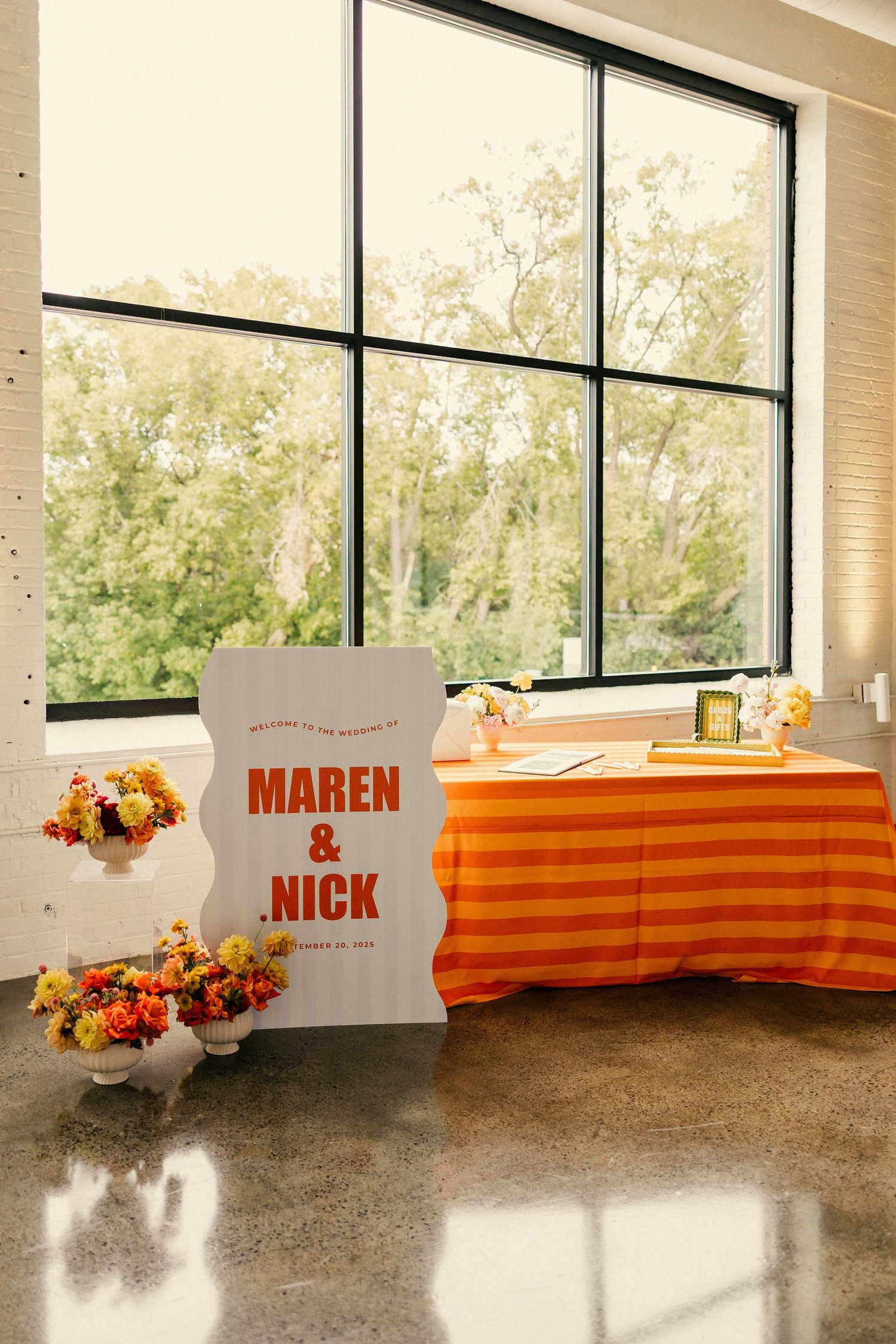 Maren + Nick wedding at Urban Daisy Events