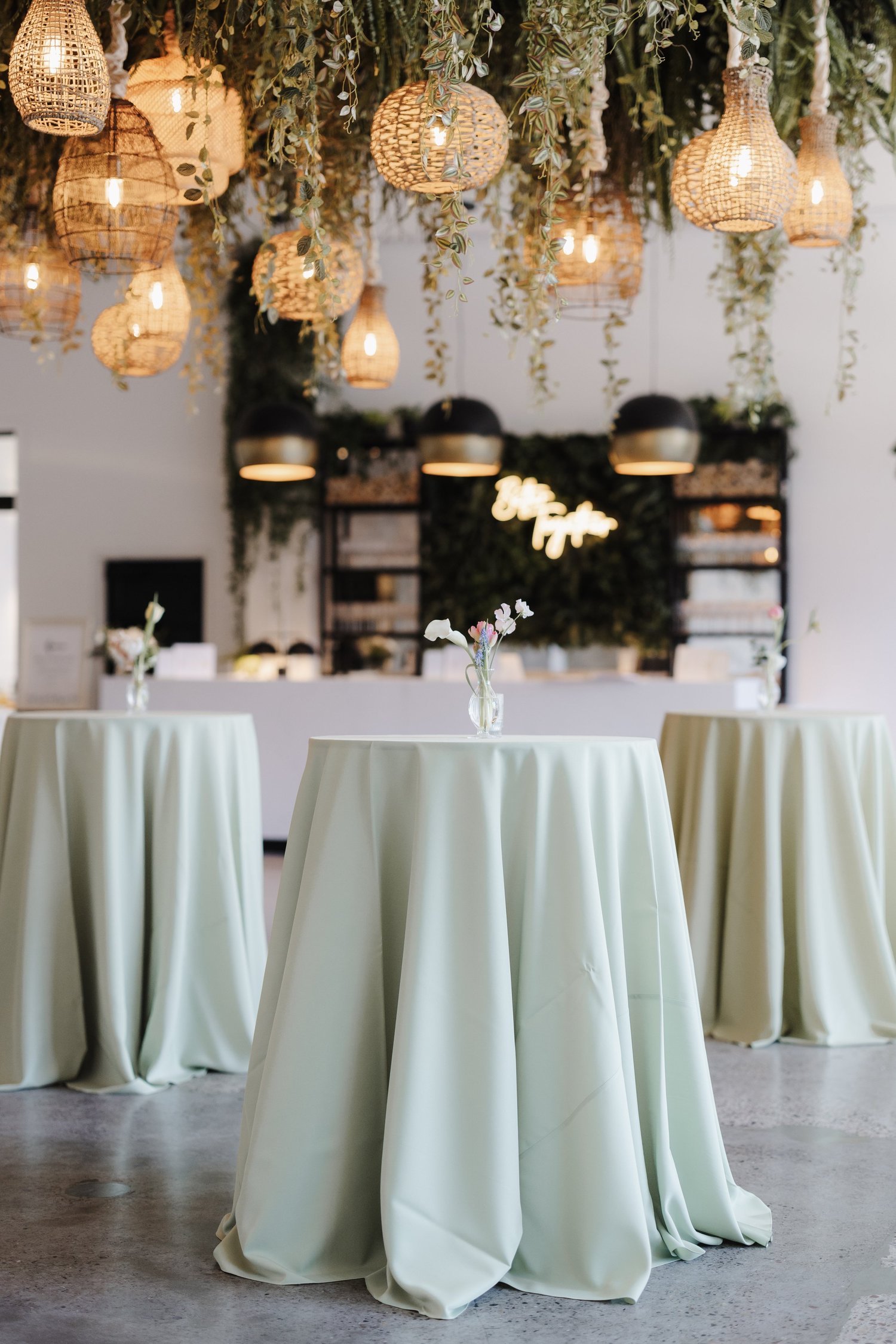 Jade + John wedding at Urban Daisy Events