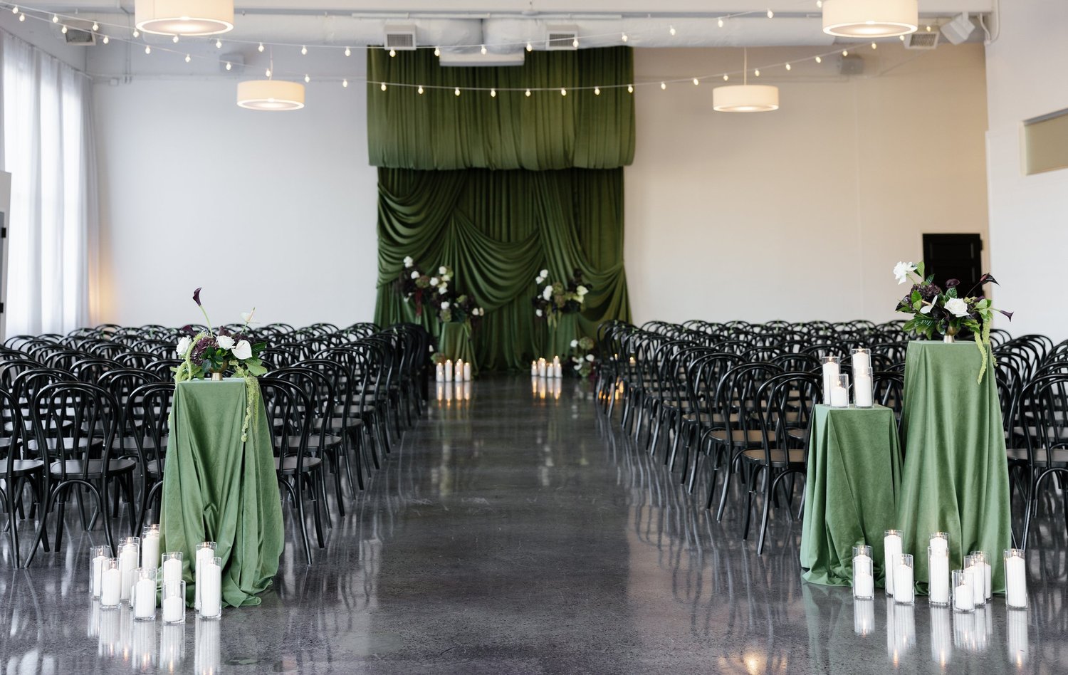 Emily + Eric wedding at Urban Daisy Events
