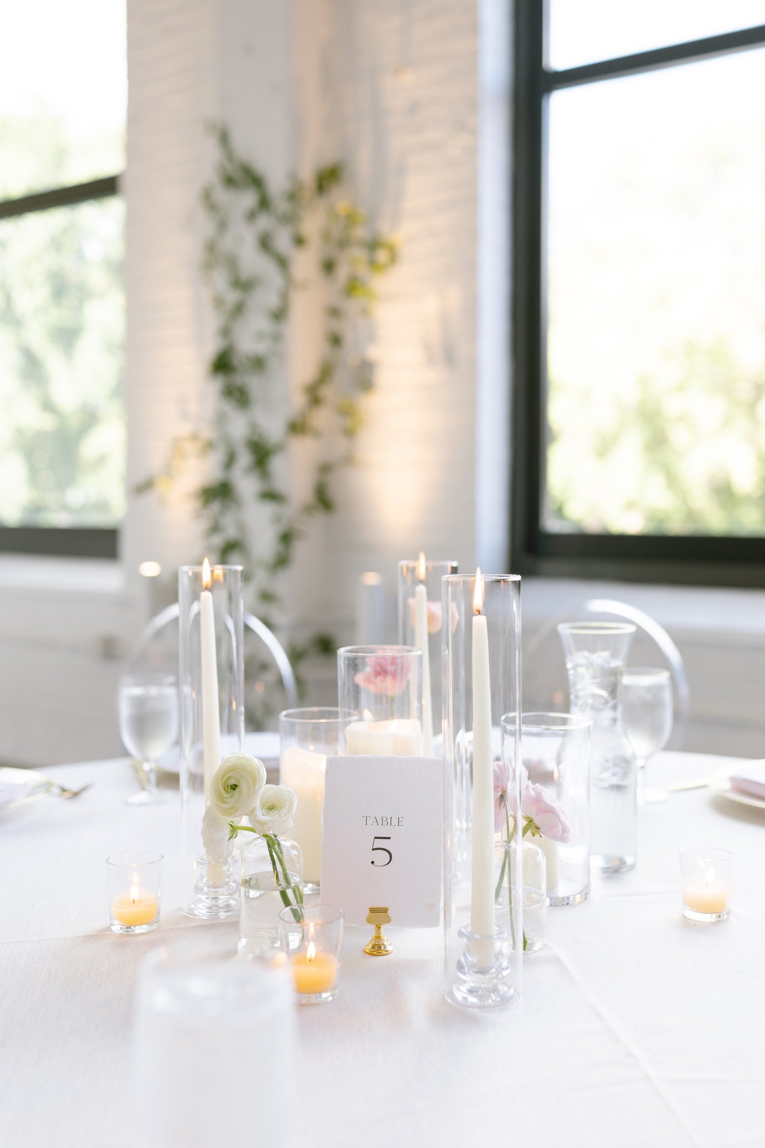 Kathryn + Nick wedding at Urban Daisy Events