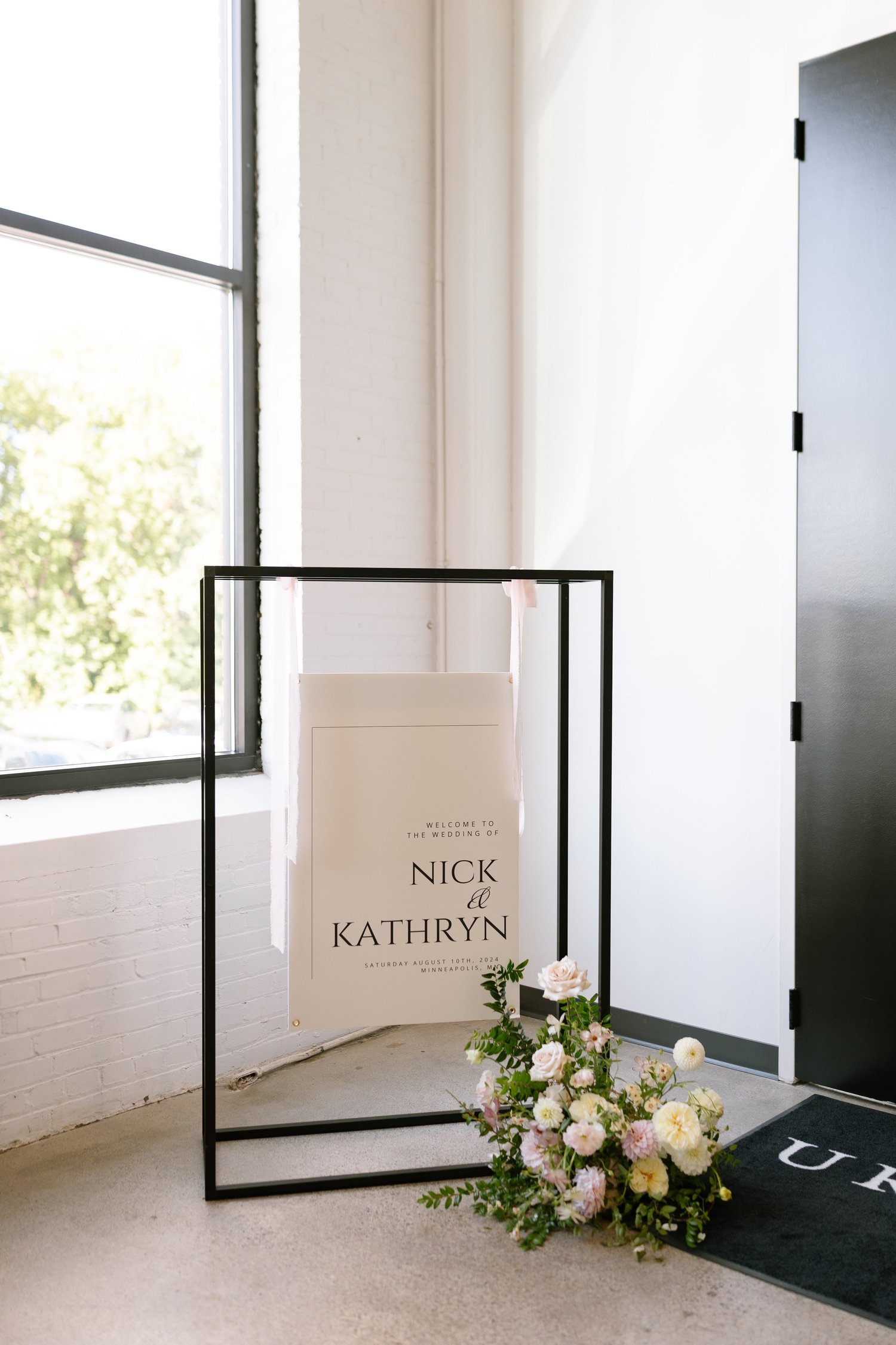 Kathryn + Nick wedding at Urban Daisy Events
