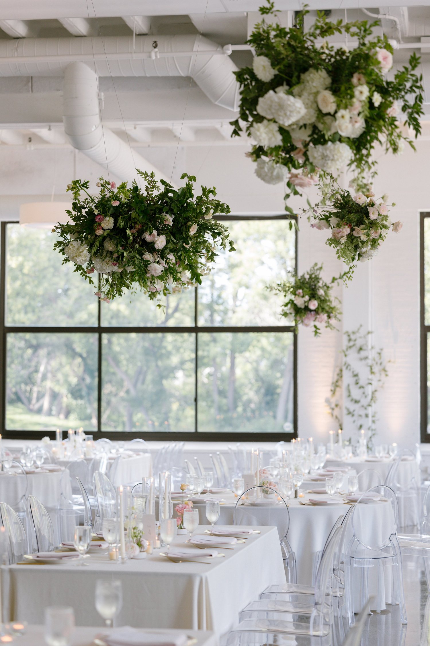 Kathryn + Nick wedding at Urban Daisy Events